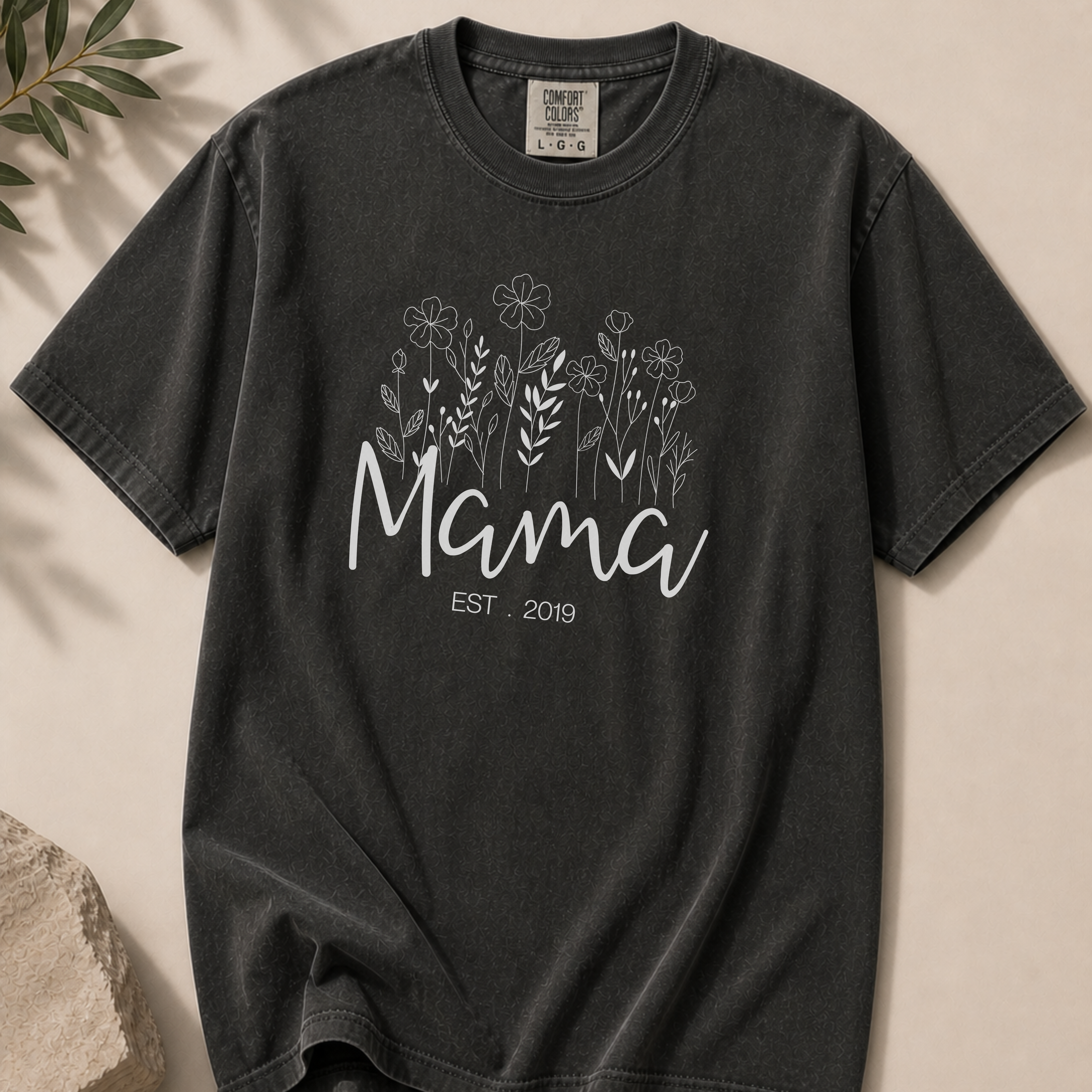 Customizable Mama Est. 2019 T-Shirt — Floral Script Mama Tee
